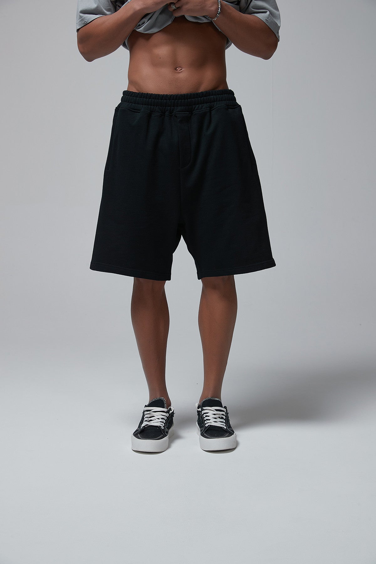 410G Loose Basic Men Shorts