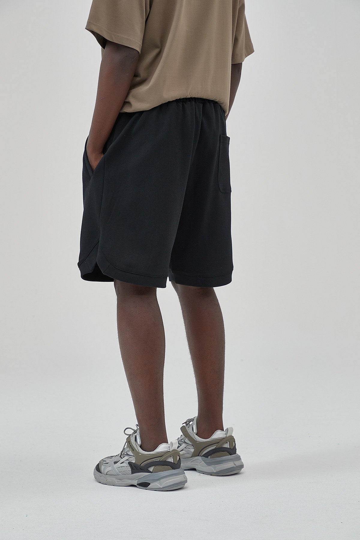 Loose Drawstring Track Men Shorts